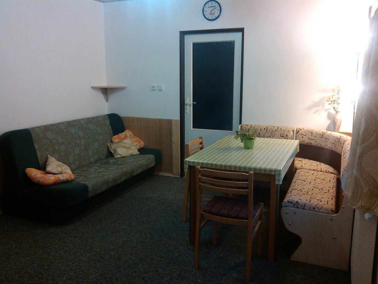 Apartment Kuratko Benecko